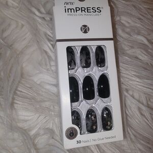 Impress Press on Nails